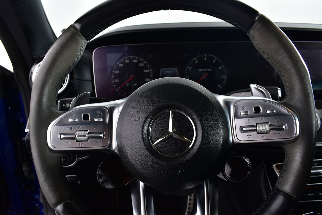 Thumbnail: 2020 Mercedes-Benz E-Class - 16