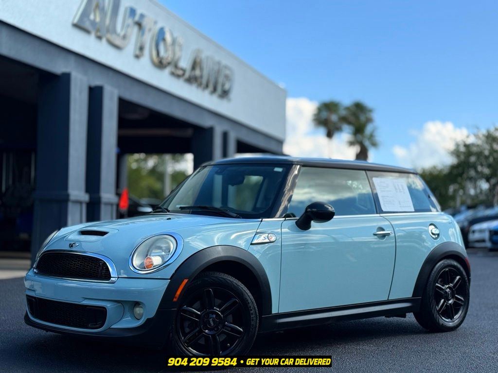 Ice Blue 2013 MINI Cooper Hatchback Front-Wheel Drive 6-Speed Automatic