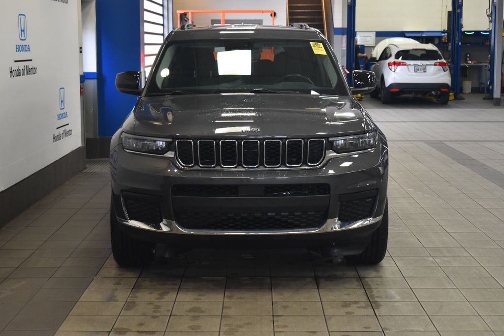 2021 Jeep Grand Cherokee L Laredo 2
