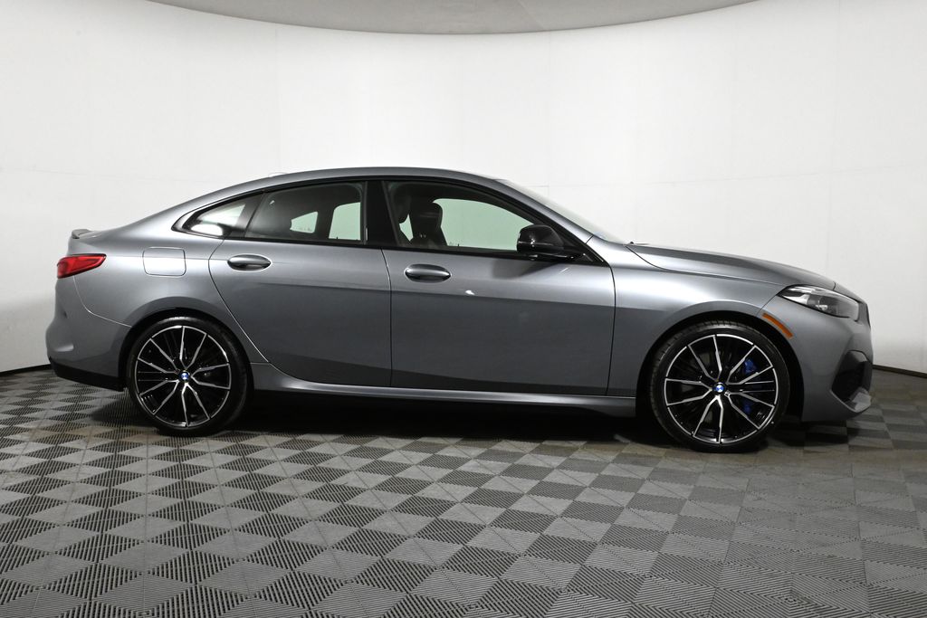 2022 BMW 2 Series M235i xDrive 8