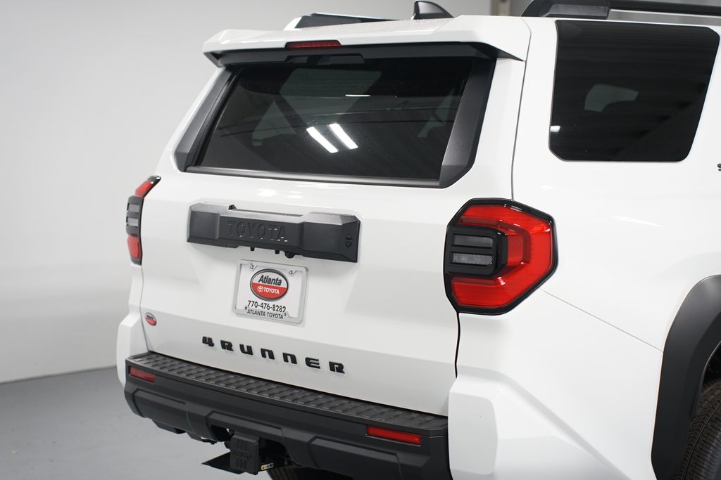 Thumbnail: 2025 Toyota 4Runner - 9