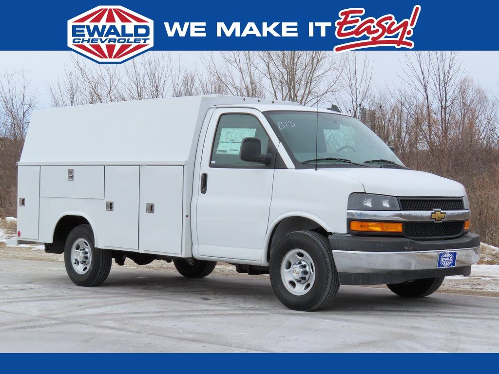 2025 Chevrolet Express 3500 Work Van 