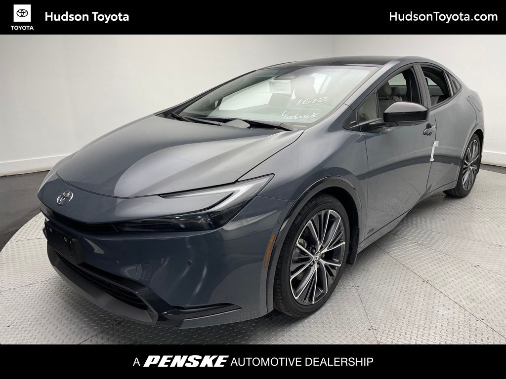 2024 Toyota Prius Limited -
                Jersey City, NJ