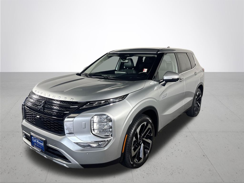 2024 Mitsubishi Outlander PHEV SE