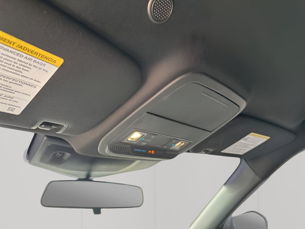 Used Car 2020 Ford Explorer  Xlt For Sale Under $25,000 In Austin, Texas