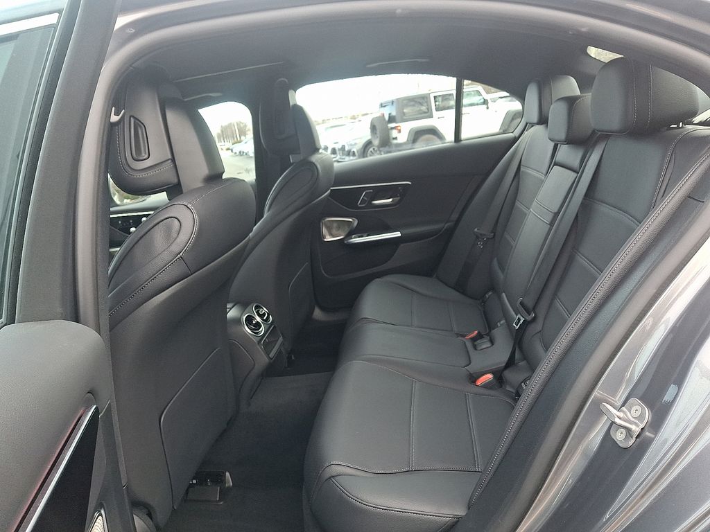 Thumbnail: 2025 Mercedes-Benz C-Class - 10