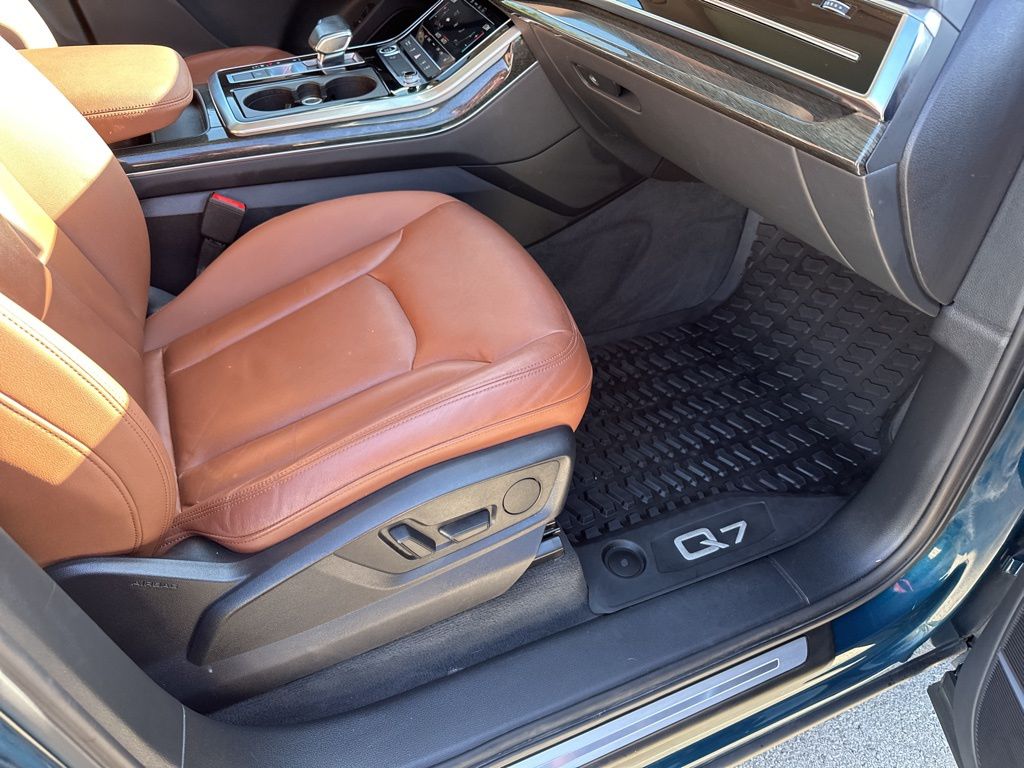 Used Car 2021 Audi Q7  For Sale Under $35,000 In Austin, Texas