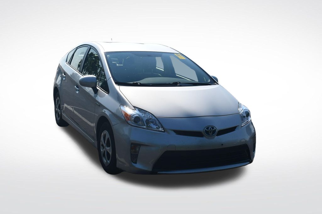 Thumbnail: 2015 Toyota Prius - 3
