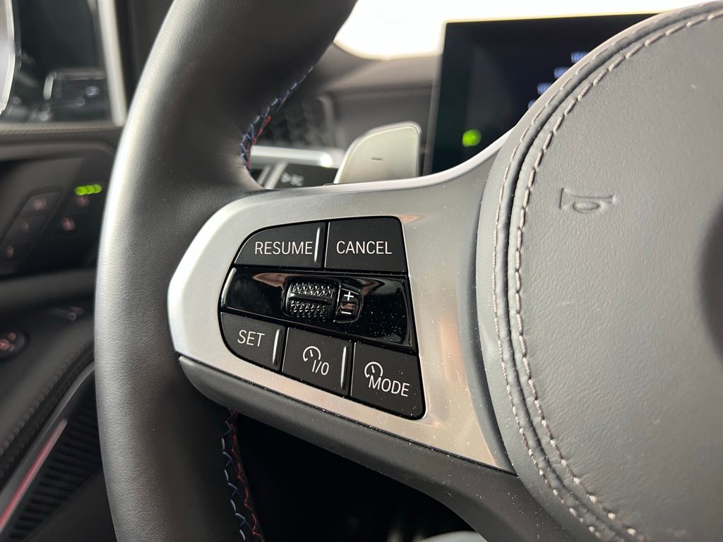 Thumbnail: 2025 BMW X5 - 21