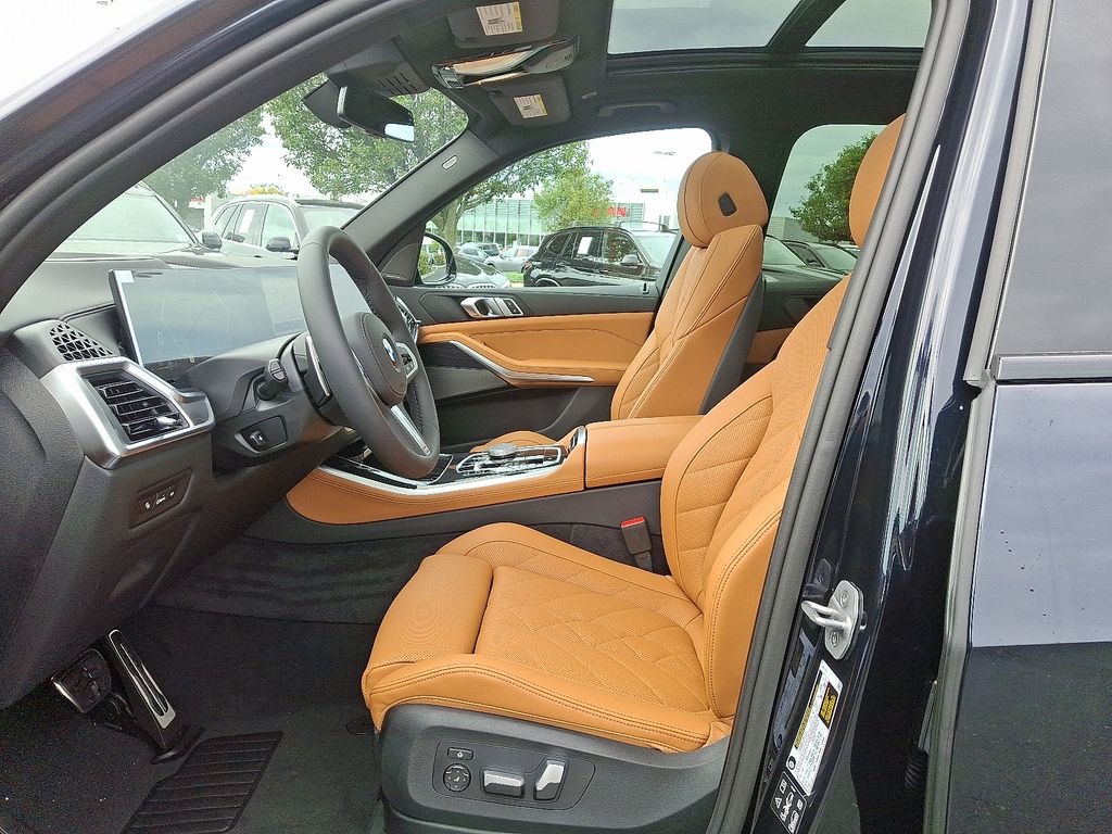 Thumbnail: 2026 BMW X5 - 6