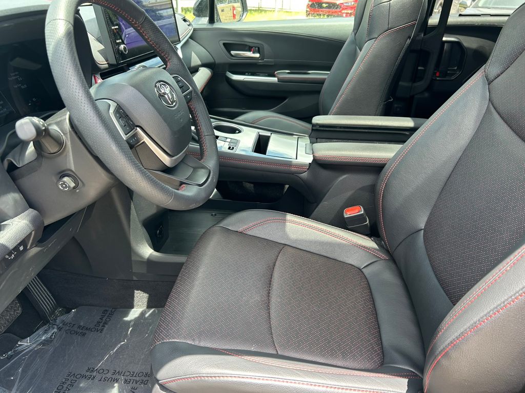 Used 2025 Toyota Sienna Van