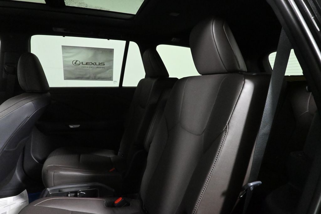 Thumbnail: 2026 Lexus TX - 4