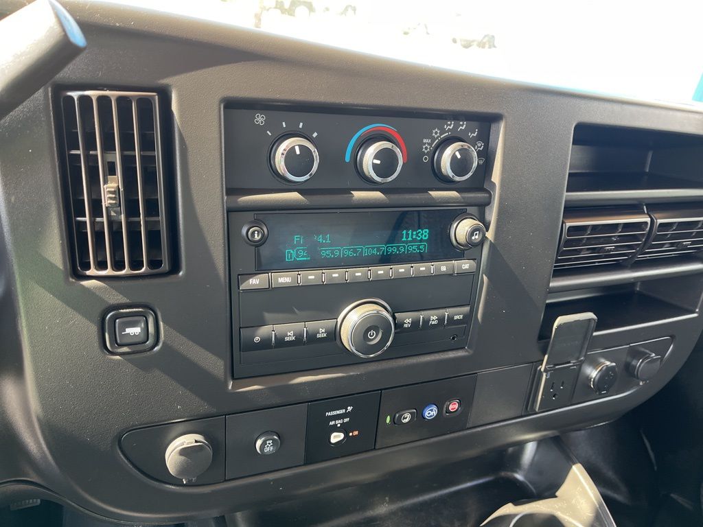 Thumbnail: 2023 Chevrolet Express - 21