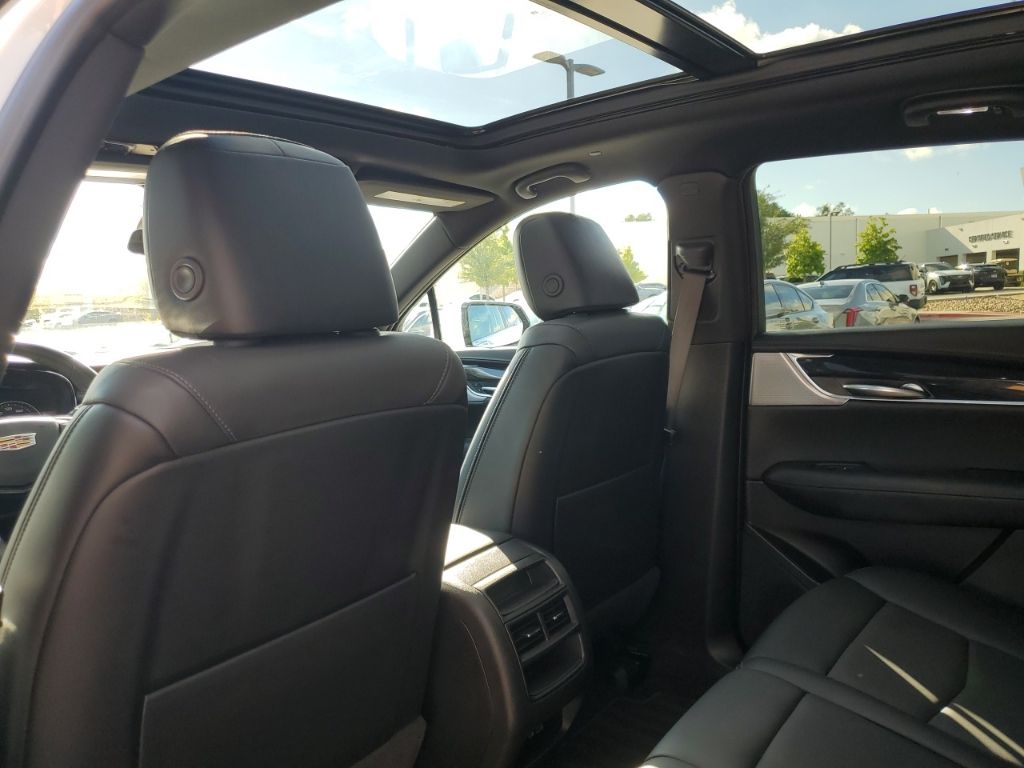 Used Car 2022 Cadillac Xt5  Premium Luxury For Sale Under $35,000 In Austin, Texas