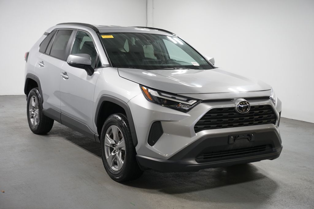 Thumbnail: 2024 Toyota RAV4 - 3