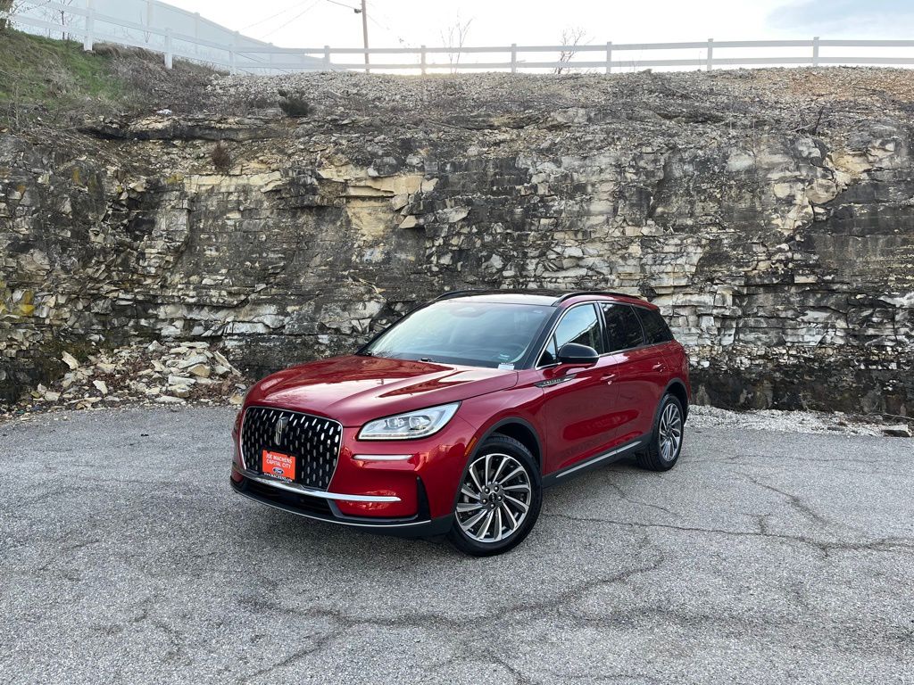 View vehicle photo 2