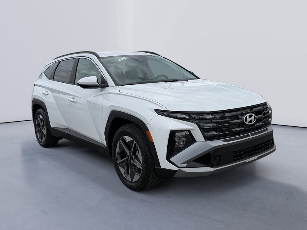White Pearl 2026 Hyundai Tucson SEL FWD SUV / Crossover Front-Wheel Drive 8-Speed Automatic