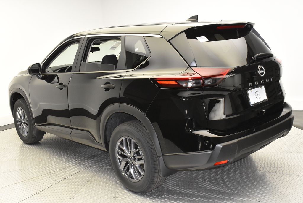 Thumbnail: 2026 Nissan Rogue - 7