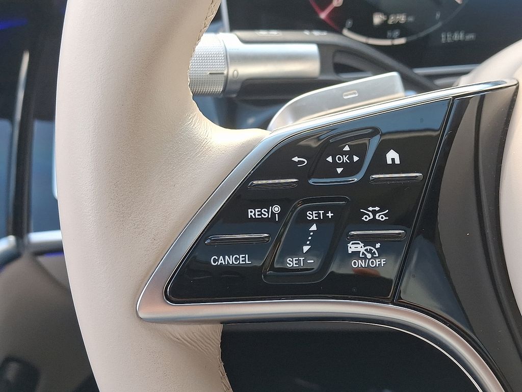 Thumbnail: 2022 Mercedes-Benz S-Class - 22