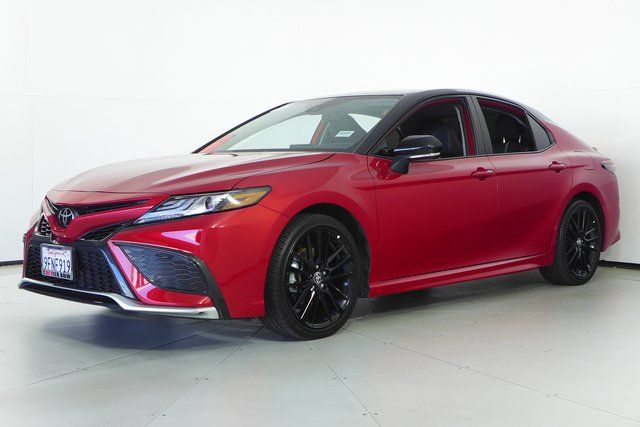 2023 Toyota Camry XSE 2