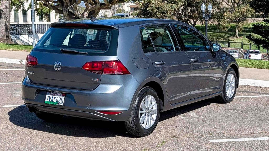 Used 2016 Volkswagen Golf TSI S 4-Door 4D Hatchback