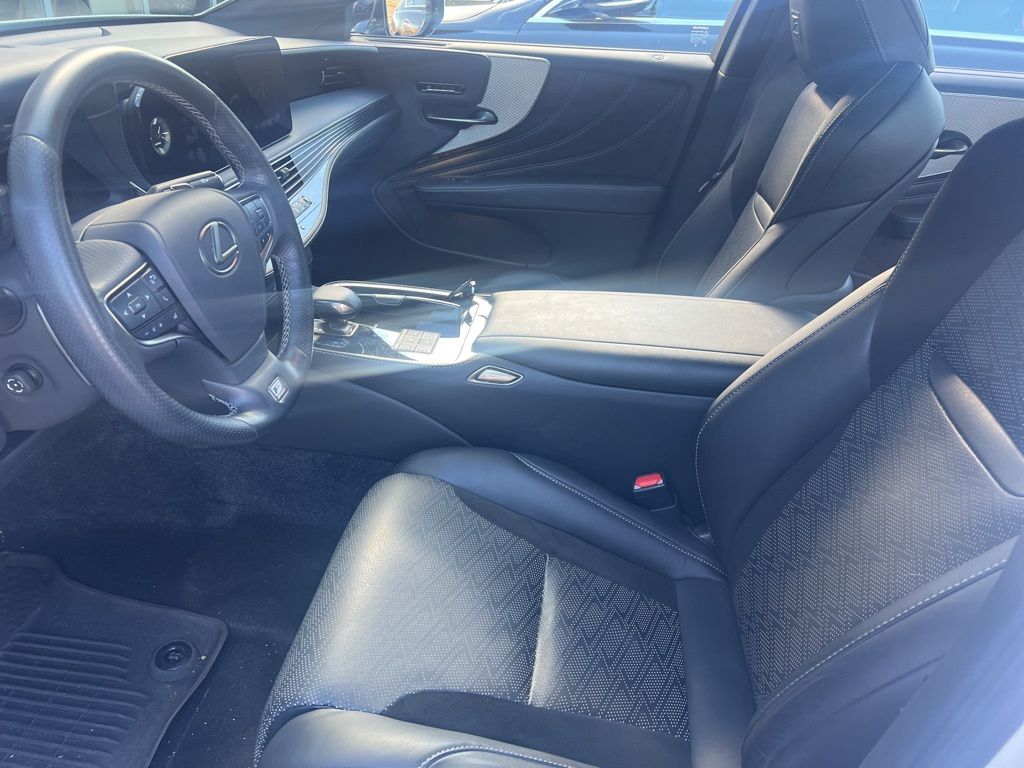 Thumbnail: 2023 Lexus LS - 3