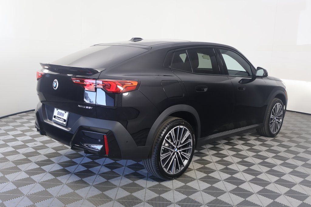 2025 BMW X2 xDrive28i 2