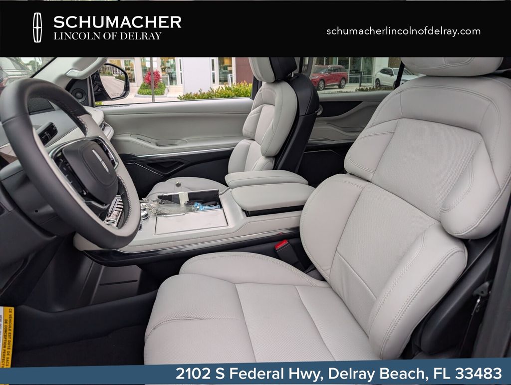 new 2026 Lincoln Navigator L car