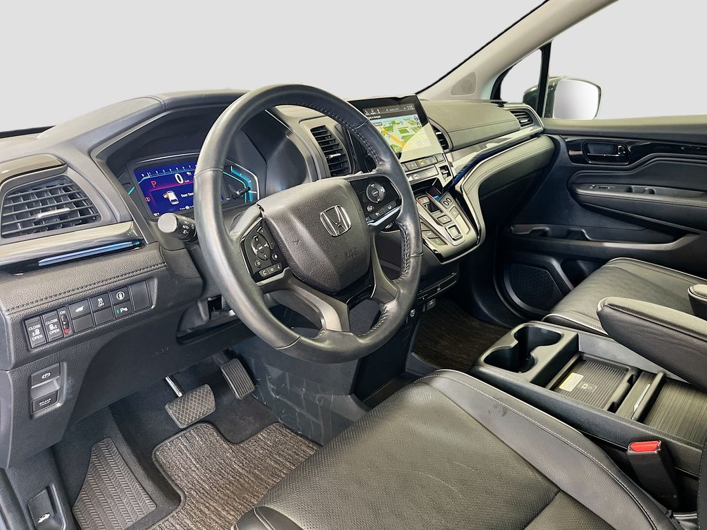Used 2023 Gray Honda Elite image 9