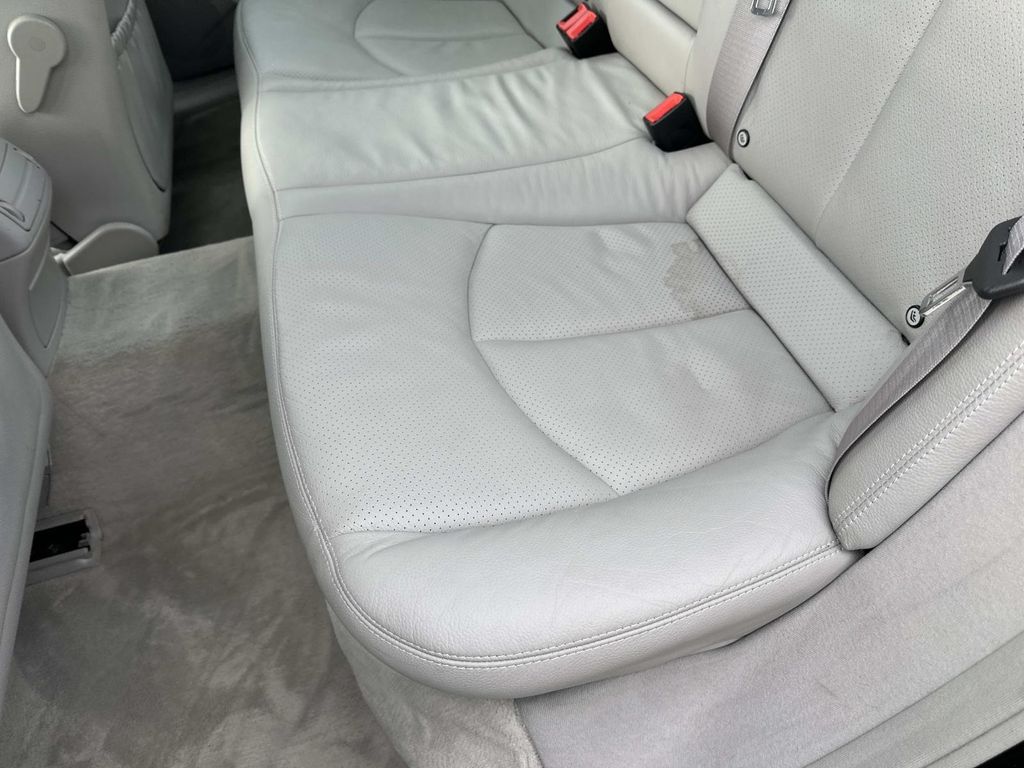 Thumbnail: 2006 Mercedes-Benz E-Class - 32