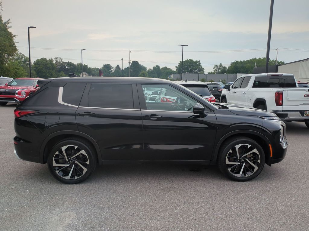 2024 Mitsubishi Outlander SE 2.5 2WD