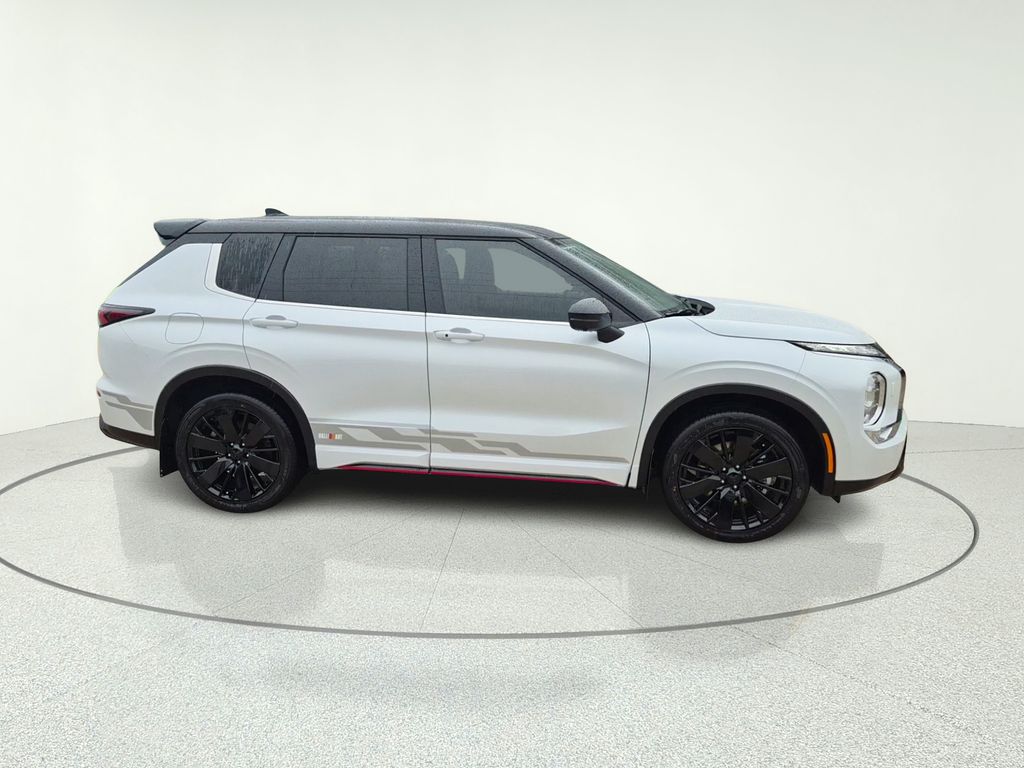 2026 Mitsubishi Outlander Ralliart White at North Houston Mitsubishi
