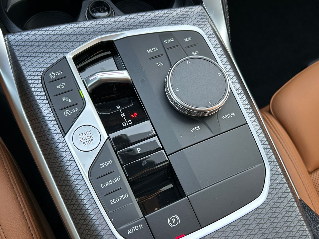 Thumbnail: 2026 BMW 4 Series - 27