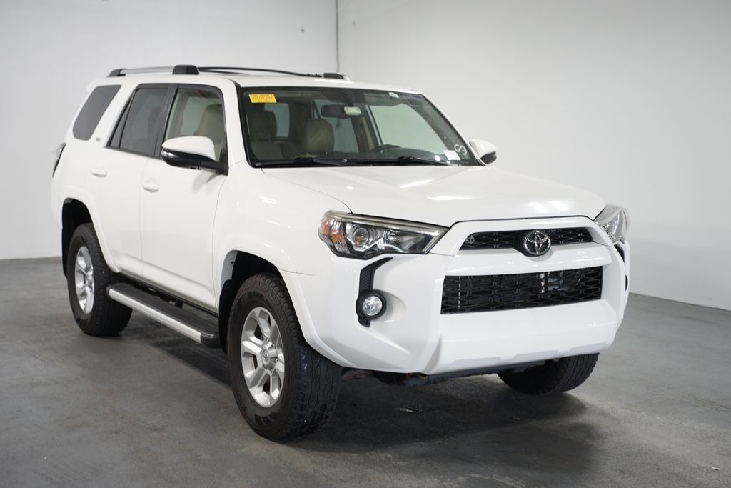 Thumbnail: 2019 Toyota 4Runner - 3