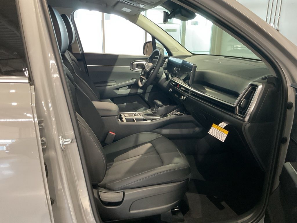 New 2026 Gray Kia S image 23