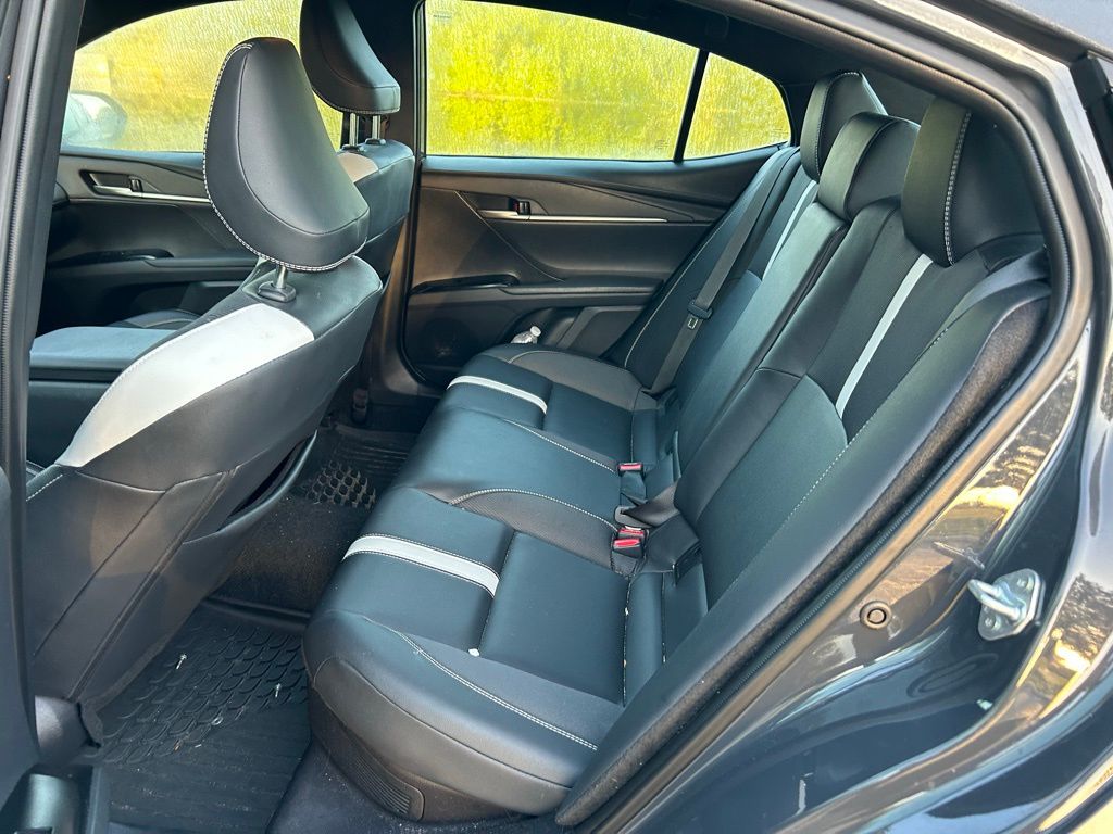 Thumbnail: 2025 Toyota Camry - 13