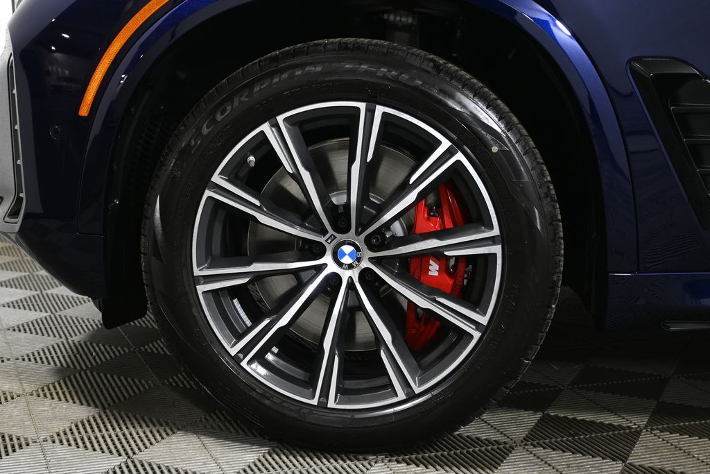 Thumbnail: 2026 BMW X5 - 12