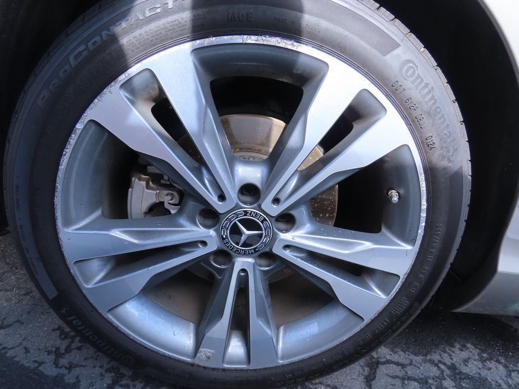 Thumbnail: 2019 Mercedes-Benz C-Class - 17