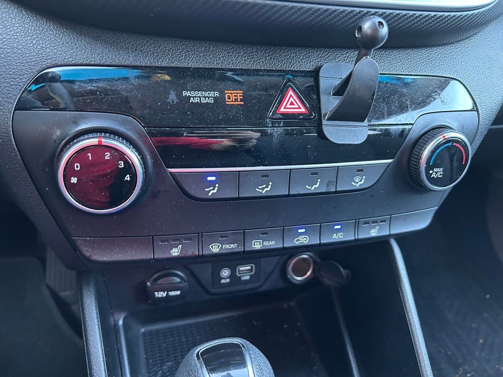 Thumbnail: 2021 Hyundai Tucson - 26