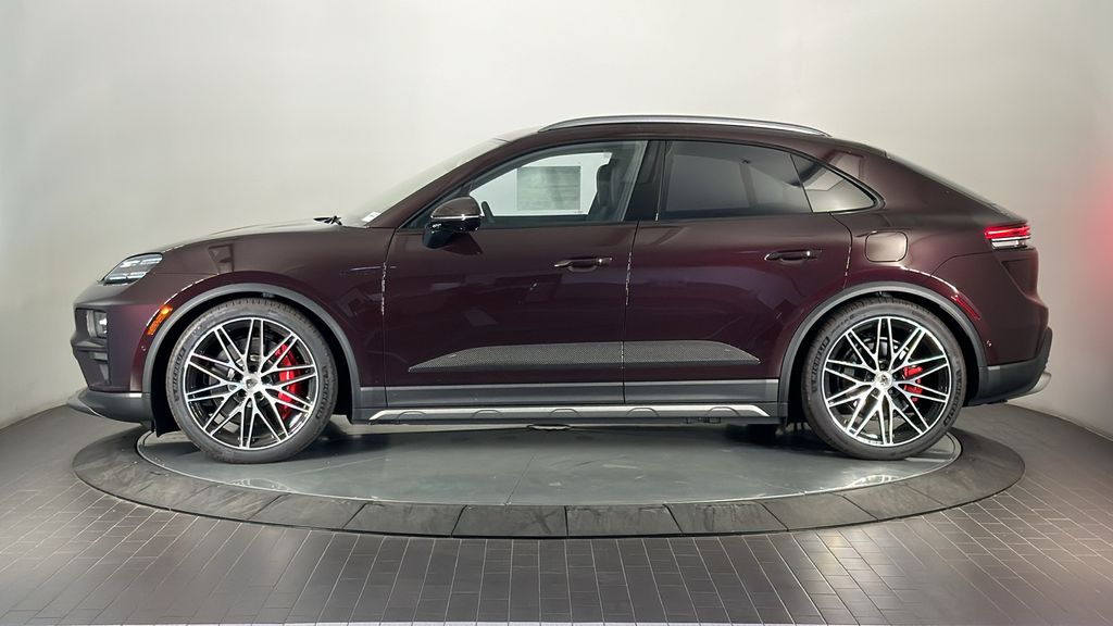 Thumbnail: 2025 Porsche Macan - 2