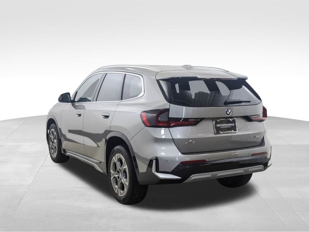 Thumbnail: 2026 BMW X1 - 3