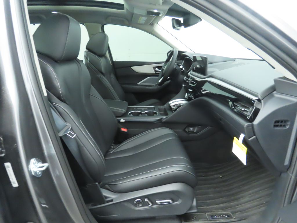 Thumbnail: 2025 Acura MDX - 20