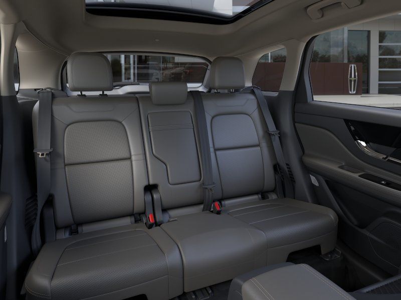 New 2026 Whisper Blue Metallic Clearcoat Lincoln Reserve image 11