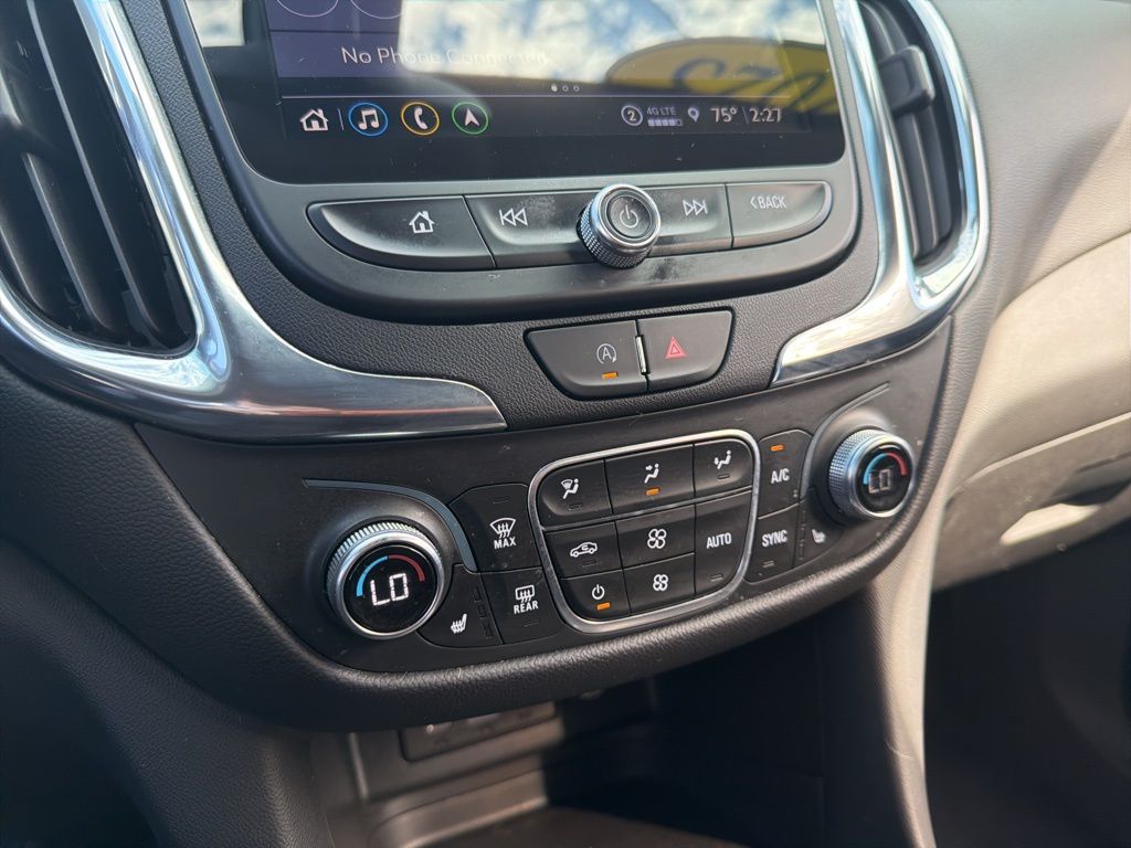 Thumbnail: 2023 Chevrolet Equinox - 32