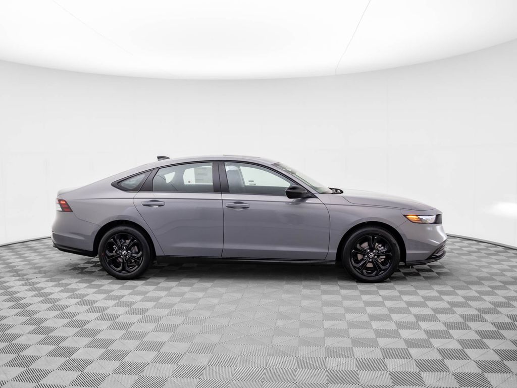 2025 Honda Accord SE photo