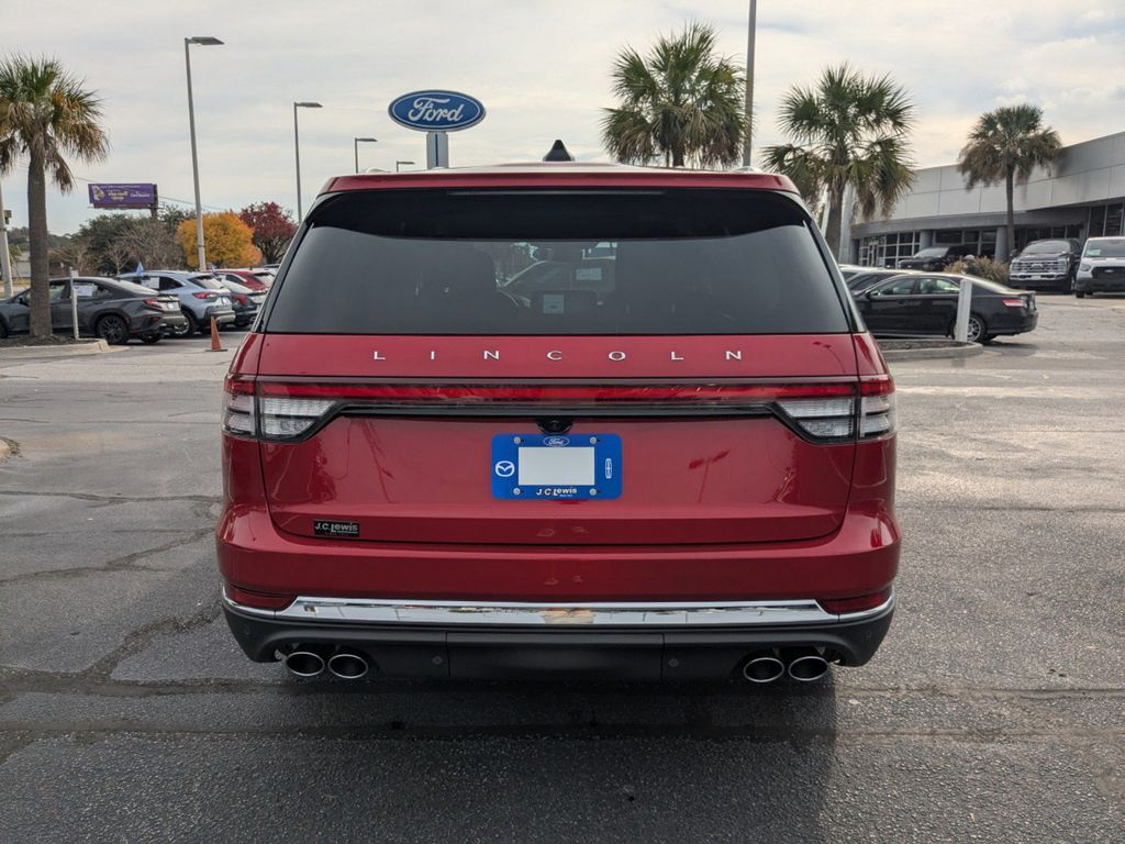 2025 Lincoln Aviator Premiere