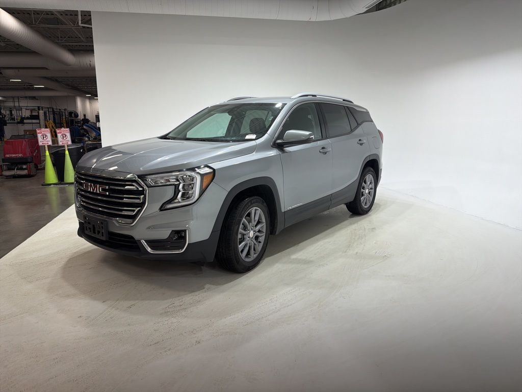 2024 GMC Terrain SLT AWD