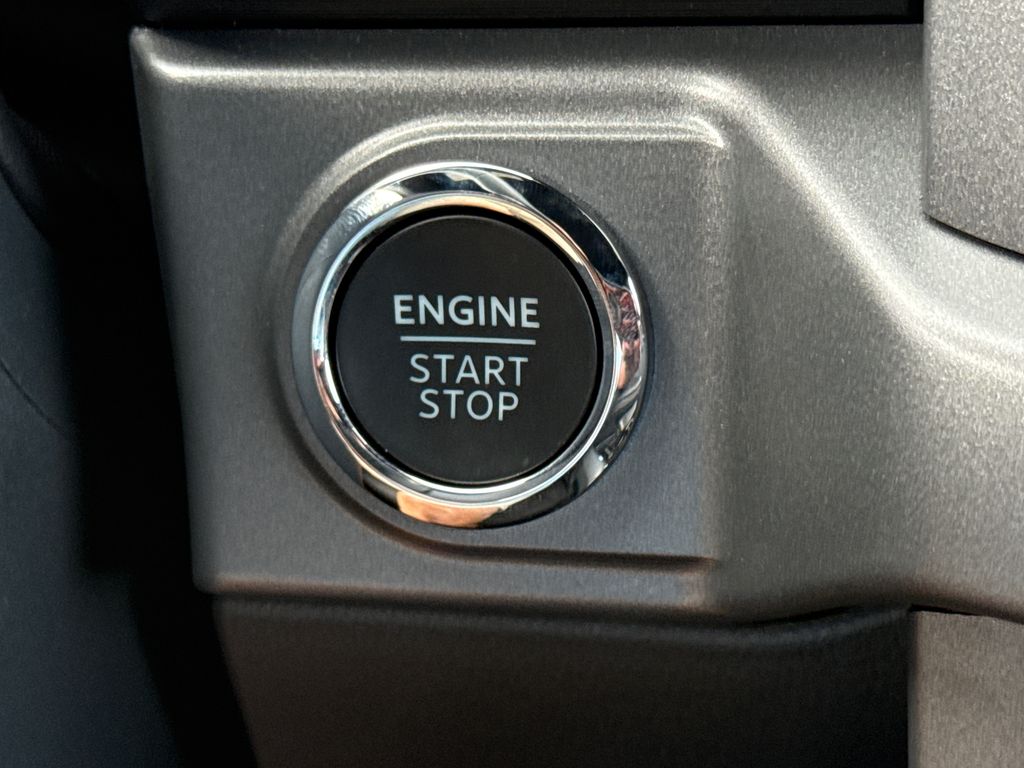New 2026 Black Ford XLT image 23