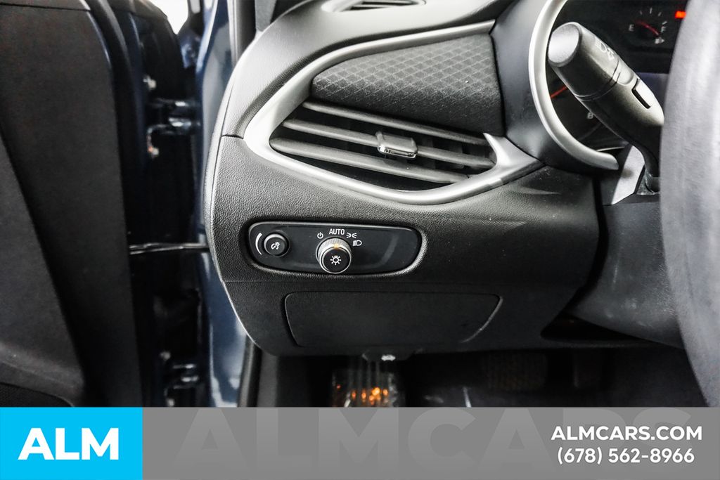 Used 2024 Blue Chevrolet LT image 31