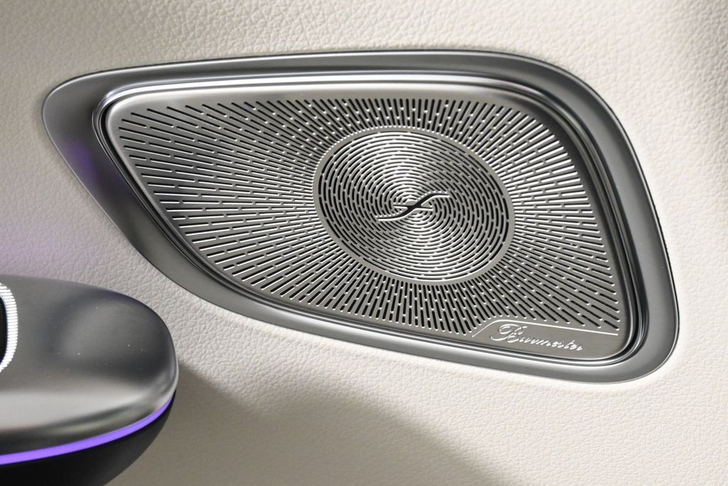 Thumbnail: 2026 Mercedes-Benz GLC - 28